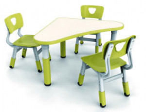 Table maternelle - JUK 019