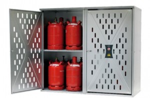 Armoire de sécurité pour bouteilles de gaz double porte - Capacité : 9 x 33 kg - 20 x 11 kg - 36 x 5 kg