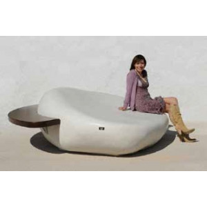 Banc en béton modèle pouf - Dimensions :2260x2550xH760mm - 1900x2150xH760mm -1570x1650xH420mm - 450x500xH450mm