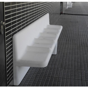 Banc public en béton armé - Longueur : 1500 mm – Assise : 400 mm –Placement : Adossé 