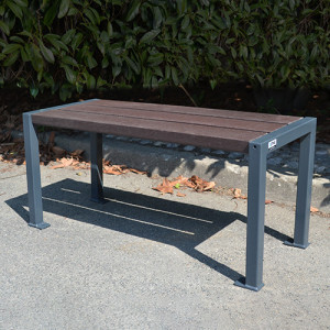 Banc sans dossier bois - Structure en profil tubulaire 40 x 40