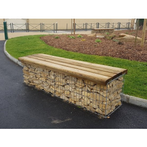 Banquette urbaine en gabion - Assise NATURA en Pin CLIV sur gabion