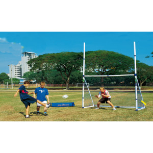 But multi sport - Matière : PVC rigide - Dimensions (L x H x P) cm : 244 x 183 x 122