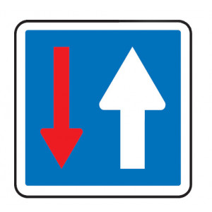 Panneau indication en acier priorité par rapport à la circulation venant en sens inverse CK - Dimensions : 700 - 900 mm - Norme NF - Type CK