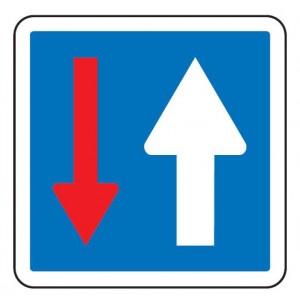 Panneau d'indication priorité par rapport à la circulation venant en sens inverse C18 - Dimensions (mm) : de 350 à 1050 - Norme CE et NF - Type C