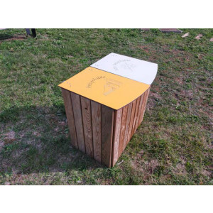 Poubelle de tri sélectif à 2 corbeilles  - Matière : Bois traité - Dimensions : L820 x P520 x H750 mm 