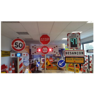 Panneau de signalisation lumineux dynamique - Affichage fixe ou clignotant