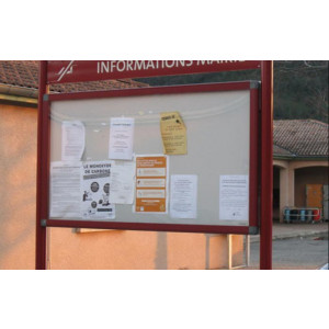 Vitrine d'affichage pour extérieur - Fixation murale ou sur poteaux