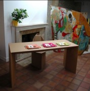 Bureau en carton