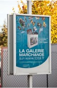 Panneau d'affichage publicitaire