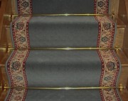 Tapis d'escalier tissé sur métier wilton