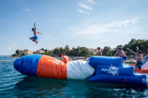 Aire de jeux aquatique 60 personnes - Devis sur Techni-Contact.com - 3