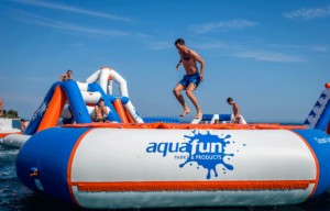 Aire de jeux gonflable aquatique 30 personnes