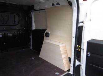 Aménagement en bois pour Nissan NV400 - Devis sur Techni-Contact.com - 2