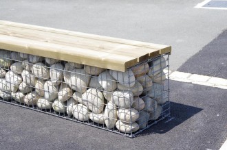 Banc urbain gabion et bois