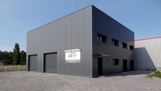 Bâtiment cubique modulaire de vente