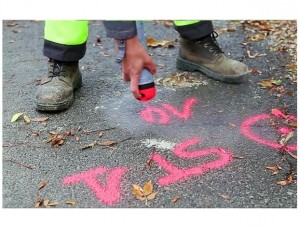 Bombe fluorescente pour traceur chantier - Devis sur Techni-Contact.com - 2