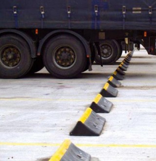 Butée de parking pour camion - Devis sur Techni-Contact.com - 1