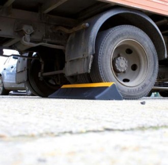 Butée de parking pour camion - Devis sur Techni-Contact.com - 3