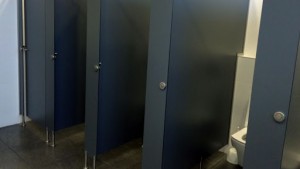 Casier en bois stratifié ou mélamine pour vestiaires