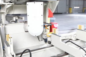 Centre d\'usinage CNC à 5 axes - Devis sur Techni-Contact.com - 4