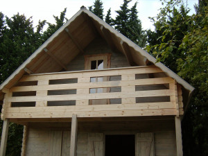 Chalet en bois avec balcon - Devis sur Techni-Contact.com - 2