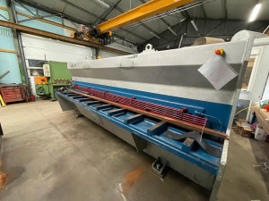 Cisaille guillotine professionnelle 4050 mm