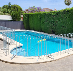 Clôture de piscine à l'épreuve des enfants - Devis sur Techni-Contact.com - 6