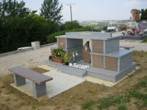 Columbarium en forme d'arche avec jardin du souvenir - Devis sur Techni-Contact.com - 7