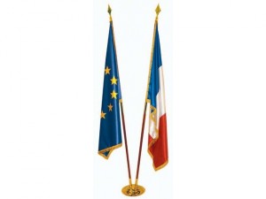 Drapeaux brodés - Devis sur Techni-Contact.com - 2