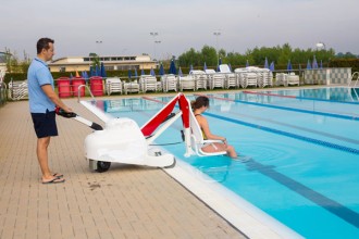 Élévateur mobile handicapé piscine - Devis sur Techni-Contact.com - 4