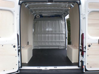 Habillage fourgon utilitaire Peugeot BOXER - Devis sur Techni-Contact.com - 6