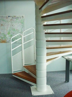 Marche d'escalier industriel - Devis sur Techni-Contact.com - 2