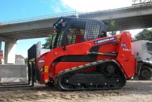 Mini chargeur agricole sur chenilles - Devis sur Techni-Contact.com - 1