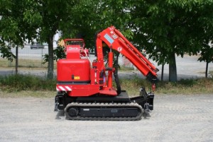 Mini grue télescopique sur chenille 2050 Kg - Devis sur Techni-Contact.com - 1