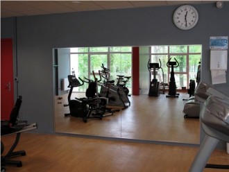 Miroir plat pour salle de fitness