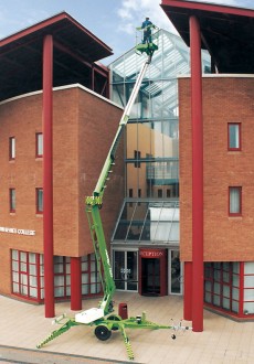 Nacelle à flèche télescopique - Devis sur Techni-Contact.com - 1