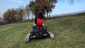 Nacelle automotrice sur chenilles pour travail dans les pentes - Devis sur Techni-Contact.com - 3