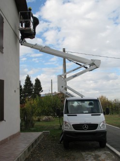 Nacelle sur camion hauteur de travail 20 mètres