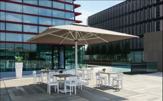 Parasol géant automatique pour terrasse - Devis sur Techni-Contact.com - 1