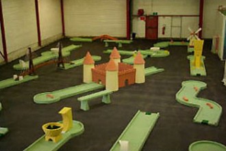 Parcours mini golf intérieur - Devis sur Techni-Contact.com - 1