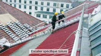 Passerelle et escaliers de cheminement sur toiture - Devis sur Techni-Contact.com - 2