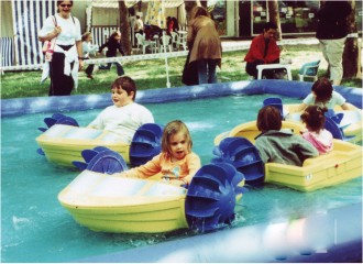 Pédalo de piscine pour enfants