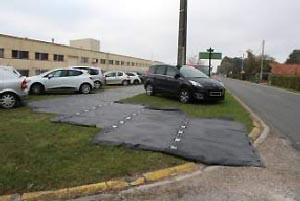 Plaques de roulage