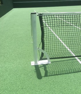 Poteaux de tennis en acier - Devis sur Techni-Contact.com - 1