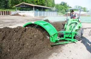 Retourneur de compost Gujet TG 201 - Devis sur Techni-Contact.com - 1