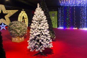 Sapin de Noël floqué 240cm - Devis sur Techni-Contact.com - 4