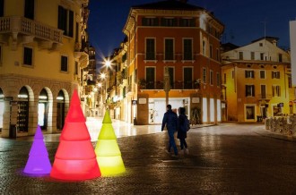 Sapin lumineux en polyéthylène