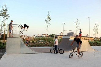 Skateparks en acier galvanisé et HPL - Devis sur Techni-Contact.com - 1