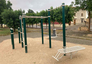 Station de street workout pour usage public